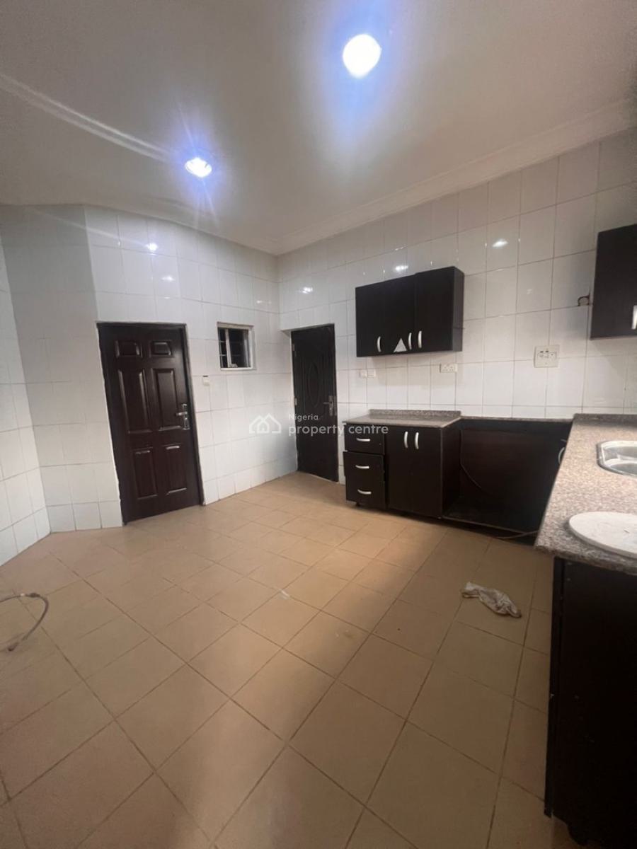Lovely 3 Bedroom Spacious Apartment, Serene Neighborhood, Jahi, Abuja, Flat / Apartment for Rent