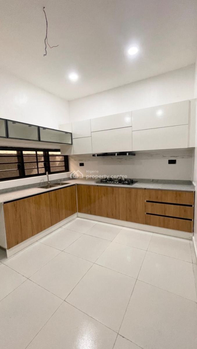 Nice 4 Bedroom Semi Detached Spacious Duplex, Chevron Orchid Road Lekki, Lekki, Lagos, Semi-detached Duplex for Sale