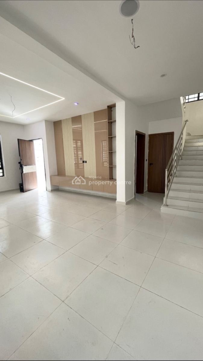 Nice 4 Bedroom Semi Detached Spacious Duplex, Chevron Orchid Road Lekki, Lekki, Lagos, Semi-detached Duplex for Sale