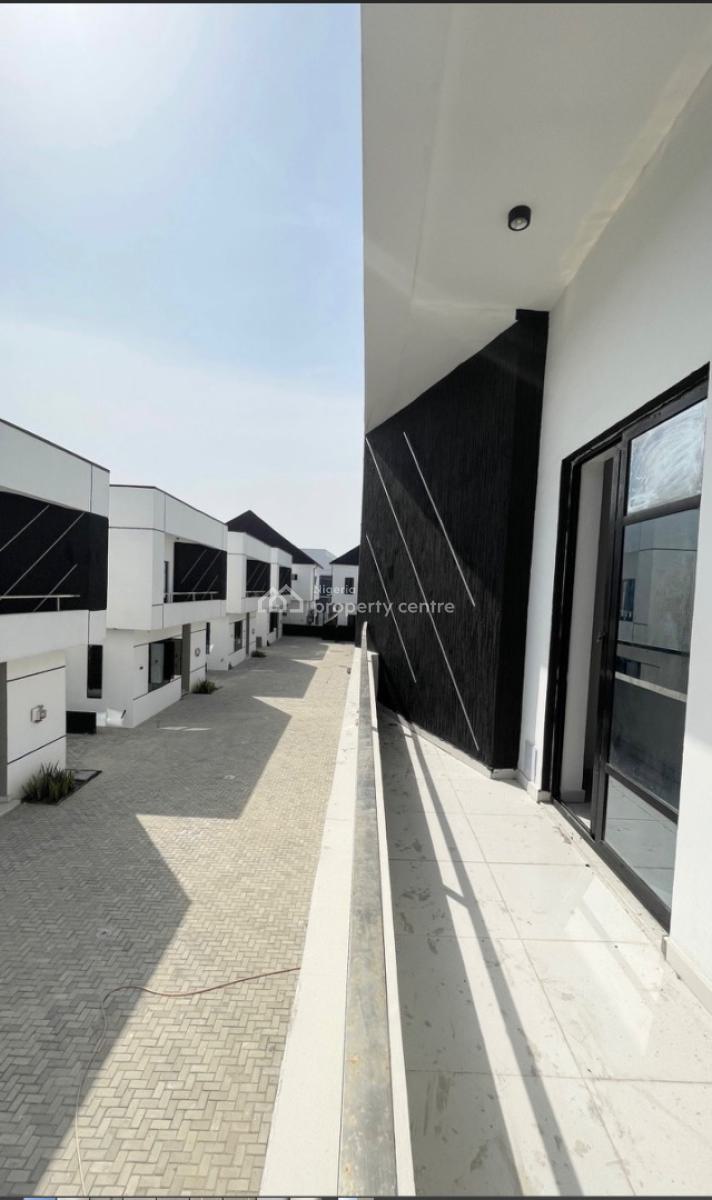 Nice 4 Bedroom Semi Detached Spacious Duplex, Chevron Orchid Road Lekki, Lekki, Lagos, Semi-detached Duplex for Sale