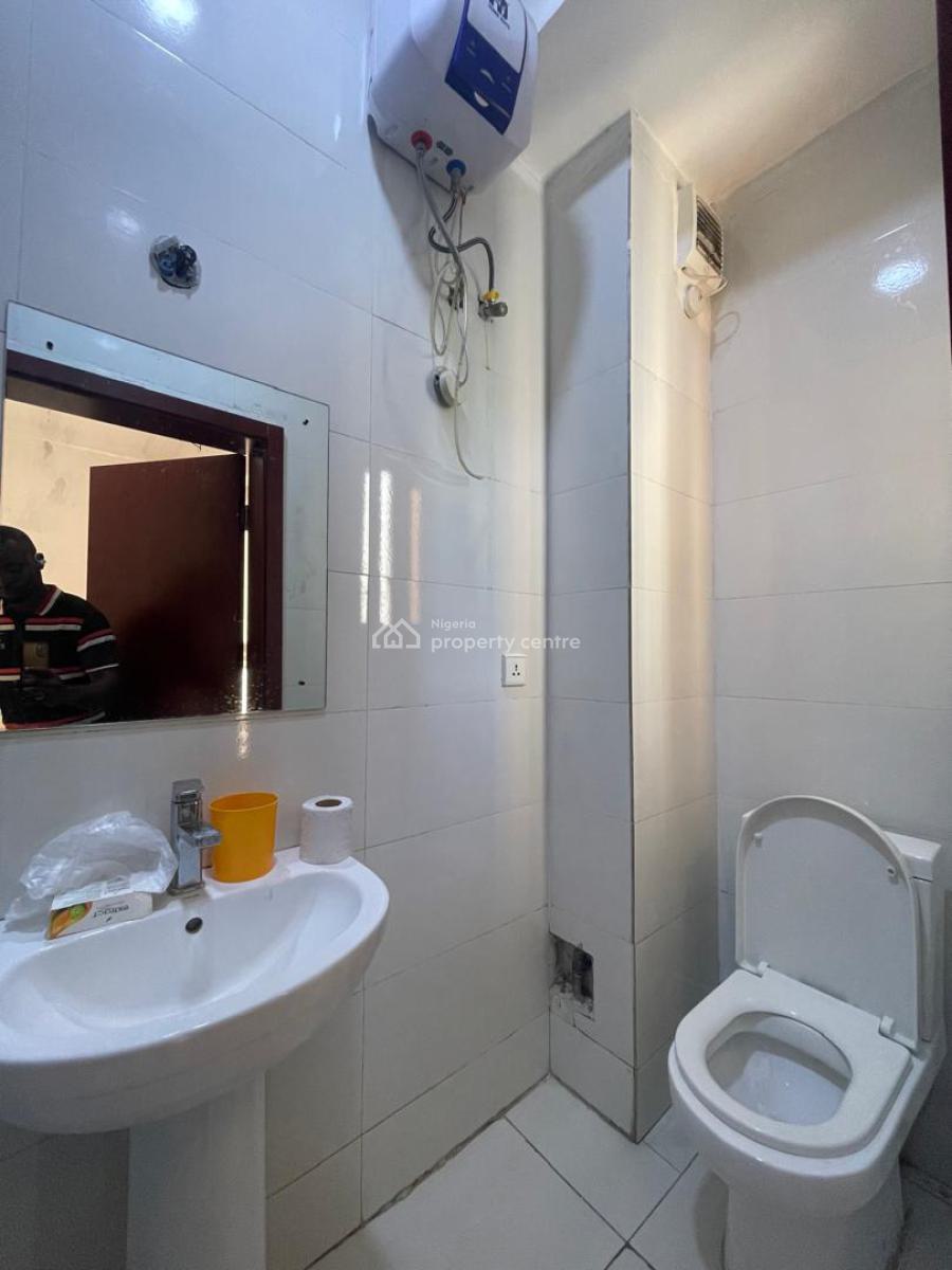 2 Bedroom Flat Apartment, Lekki Phase 1, Lekki, Lagos, Flat / Apartment for Rent