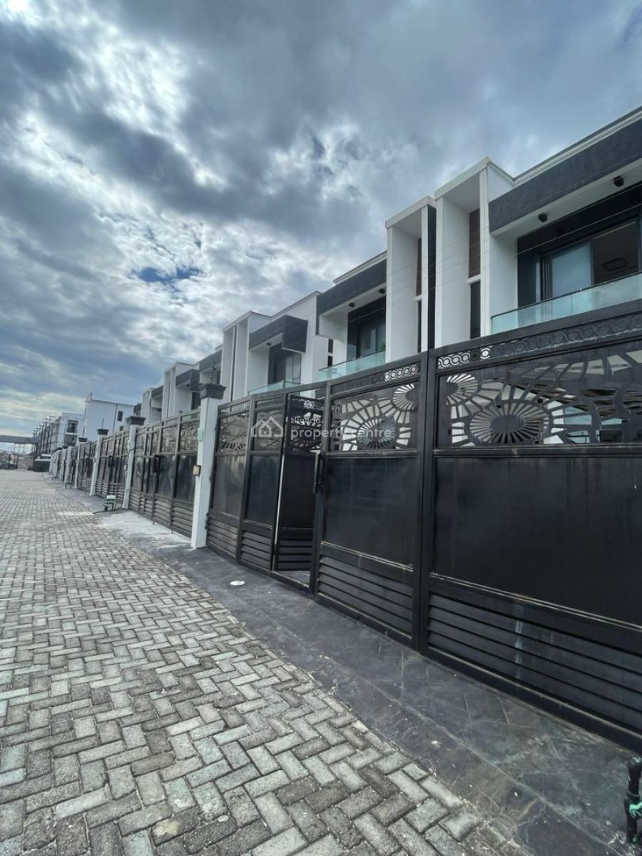 Spacious 4 Bedroom Self Compound Duplex, Orchid Road, Lekki, Lagos, Semi-detached Duplex for Sale