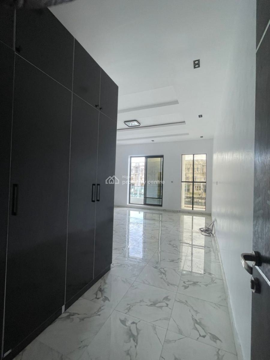 Spacious 4 Bedroom Self Compound Duplex, Orchid Road, Lekki, Lagos, Semi-detached Duplex for Sale