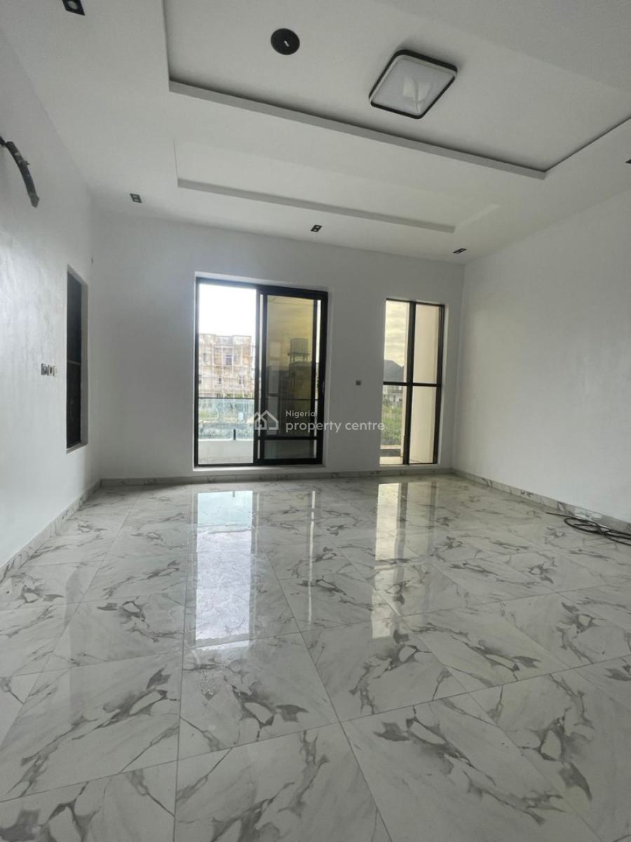 Spacious 4 Bedroom Self Compound Duplex, Orchid Road, Lekki, Lagos, Semi-detached Duplex for Sale