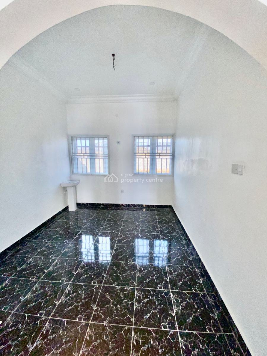 Very Massive and Spacious Three (3) Bedroom Detached Bungalow, By Lavista Court Estate, Galadimawa, Abuja, Semi-detached Bungalow for Rent