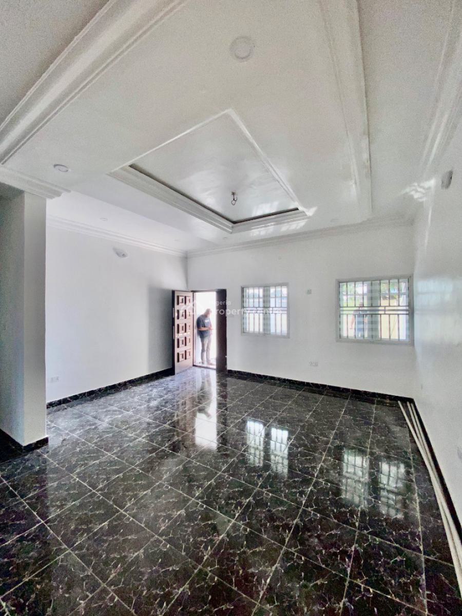 Very Massive and Spacious Three (3) Bedroom Detached Bungalow, By Lavista Court Estate, Galadimawa, Abuja, Semi-detached Bungalow for Rent
