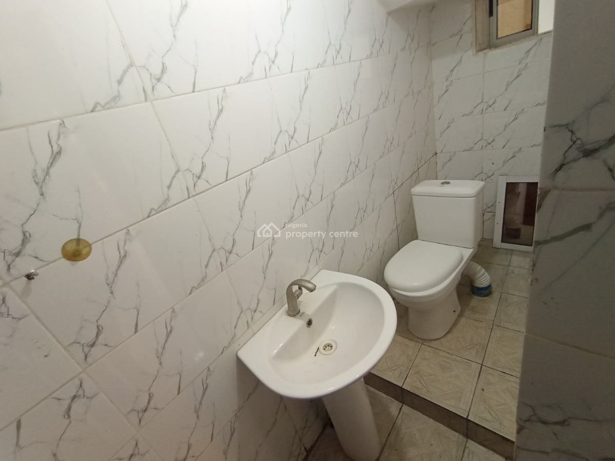 Nicely Done One Bedroom Apartment, Nafvalley Estate, Asokoro District, Abuja, Flat / Apartment for Rent