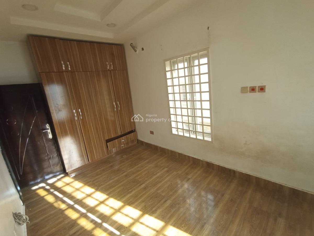 Nicely Done One Bedroom Apartment, Nafvalley Estate, Asokoro District, Abuja, Flat / Apartment for Rent