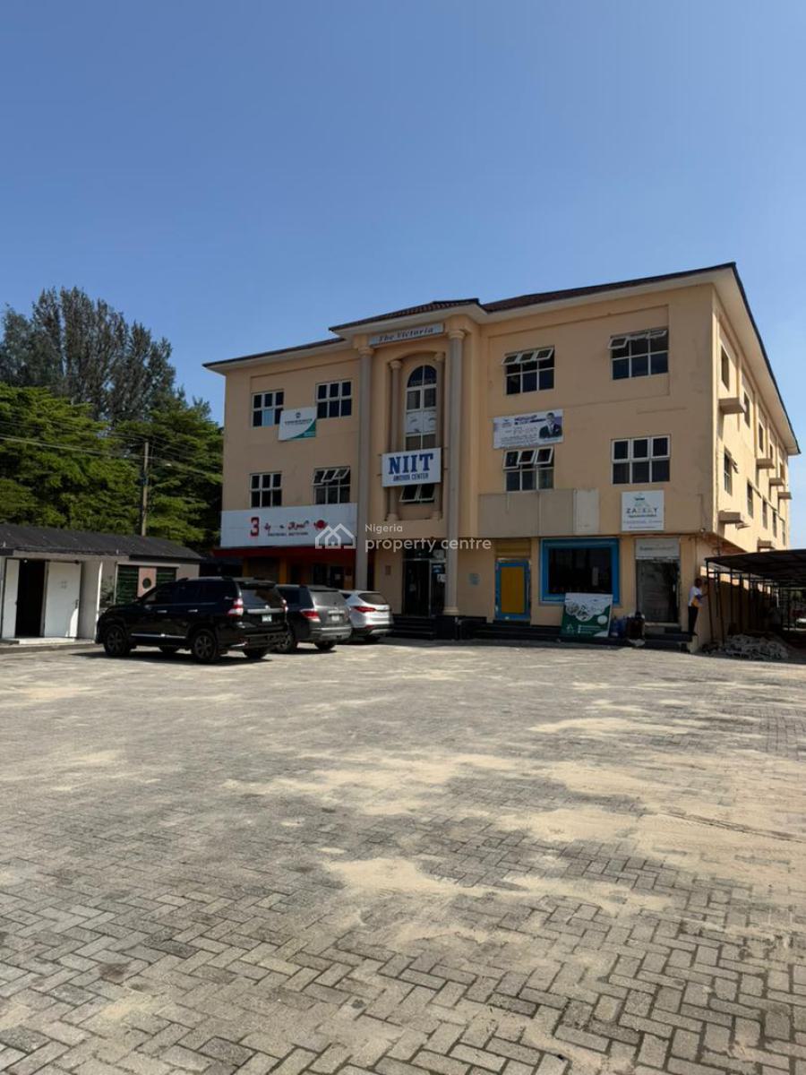 Commercial Building on 2, 120sqm, Mayfair Gardens, Awoyaya, Ibeju Lekki, Lagos, Plaza / Complex / Mall for Sale