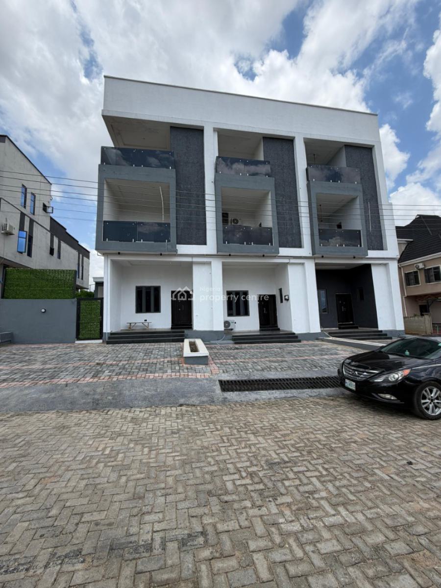 5 Bedroom Terrace Duplex with Swimming Pool and Inverter, Engr Lere Adigun Gra, Bashorun, Ibadan, Oyo, Terraced Duplex for Sale
