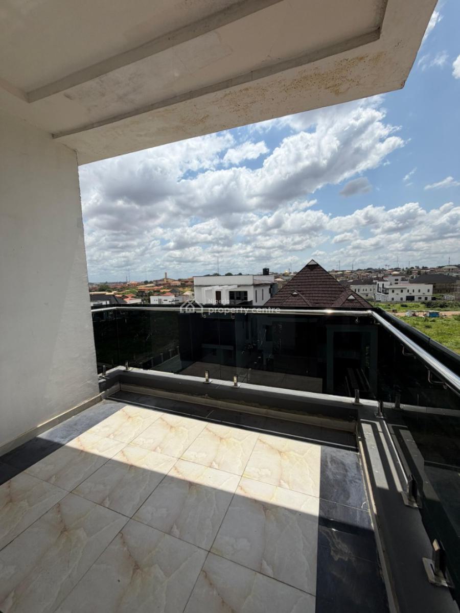 5 Bedroom Terrace Duplex with Swimming Pool and Inverter, Engr Lere Adigun Gra, Bashorun, Ibadan, Oyo, Terraced Duplex for Sale