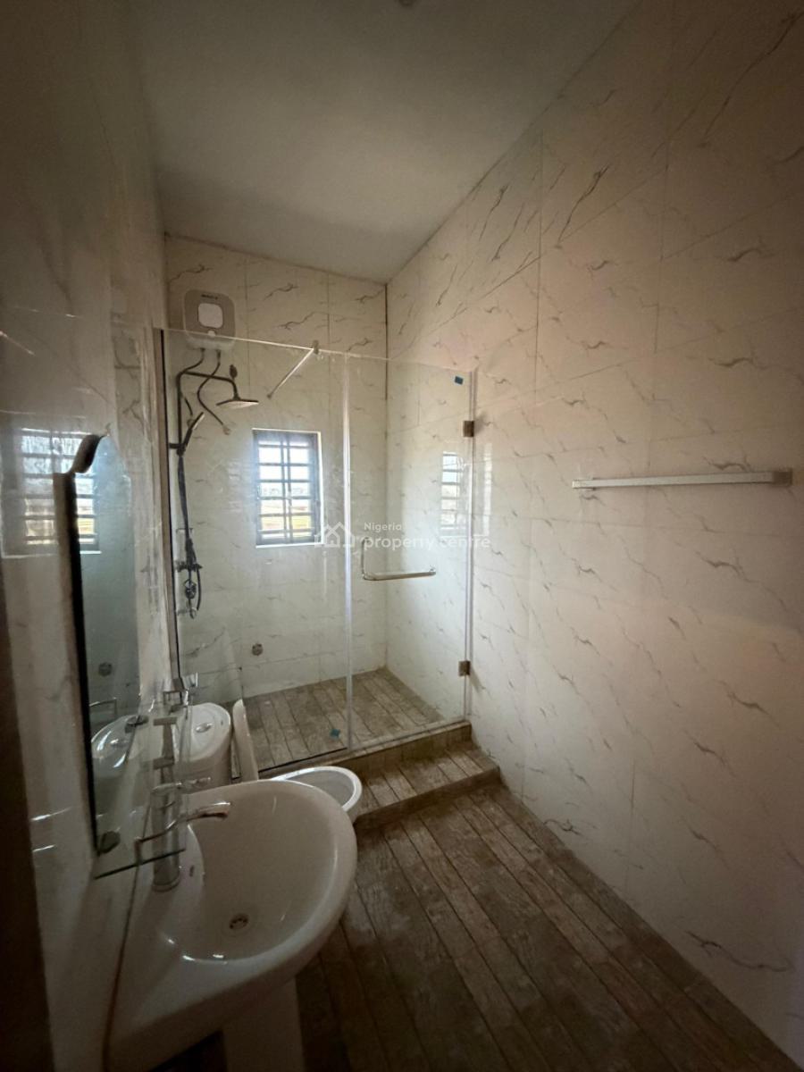 5 Bedroom Terrace Duplex with Swimming Pool and Inverter, Engr Lere Adigun Gra, Bashorun, Ibadan, Oyo, Terraced Duplex for Sale