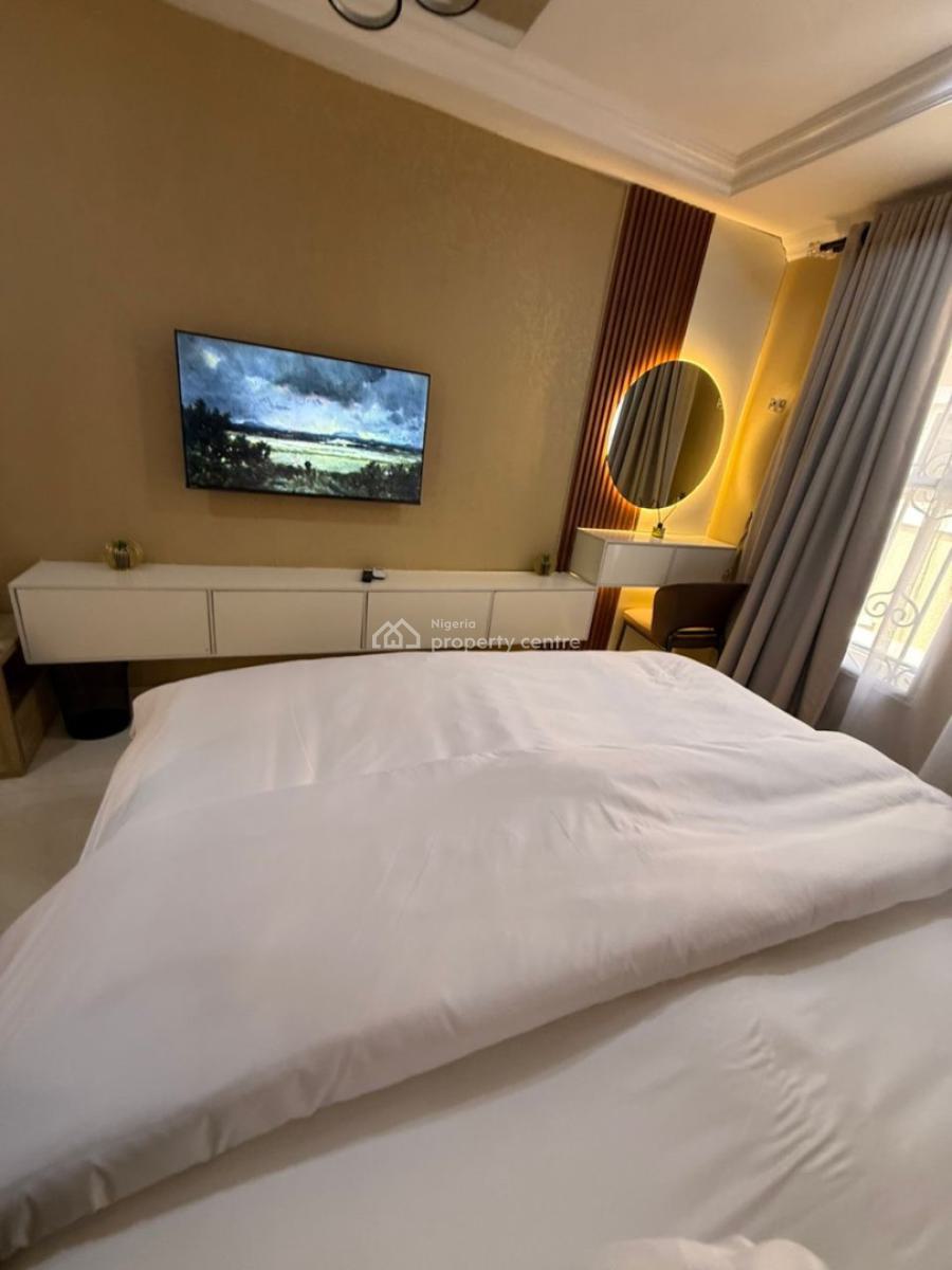 Beautiful Luxury 1 Bedroom Apartment, Lekki Phase 1, Lekki, Lagos, Flat / Apartment Short Let