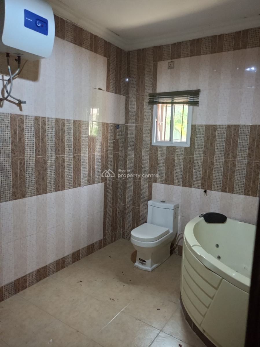 Studio Masters Bedroom Share Apartment, Idiroko Estate Opposite Emerald Estate, Off Mobil Road, Ilaje, Ajah, Lagos, Self Contain (single Rooms) for Rent