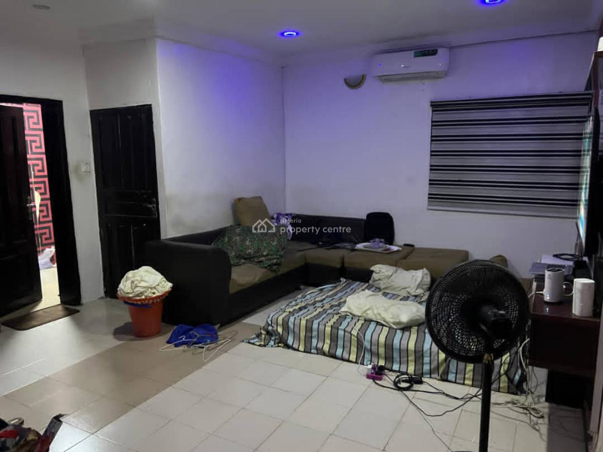 Spacious Massive Luxury Minflat Bedroom, Lekki Phase 1, Lekki, Lagos, Mini Flat (room and Parlour) for Rent