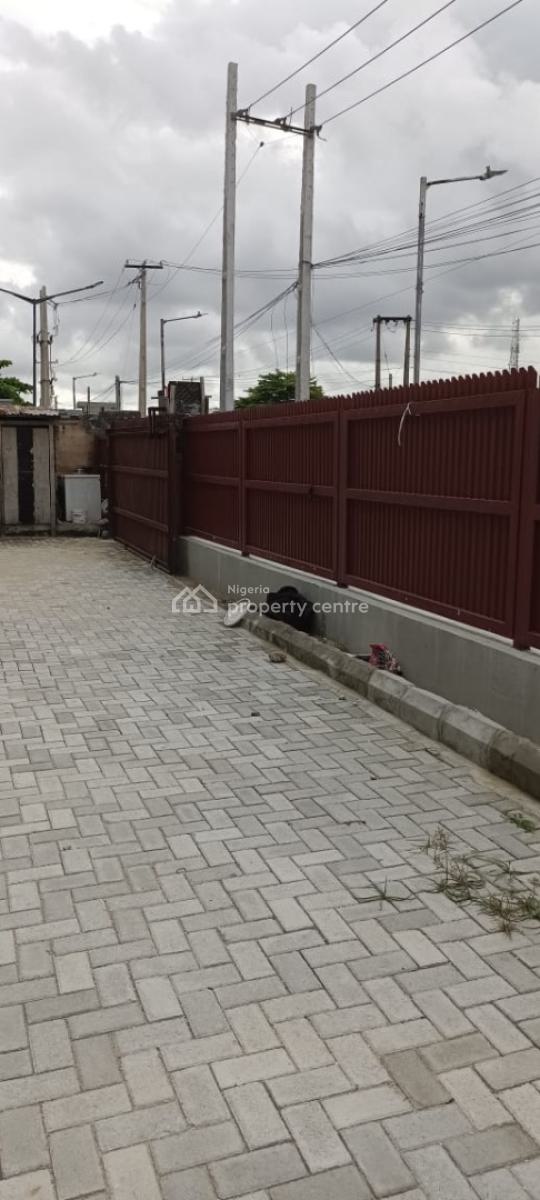 Four Storey Commercial Building, Off Admiralty Way, Lekki Phase 1, Lekki, Lagos, Office Space for Sale