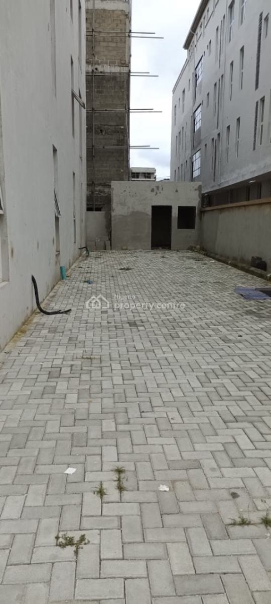 Four Storey Commercial Building, Off Admiralty Way, Lekki Phase 1, Lekki, Lagos, Office Space for Sale