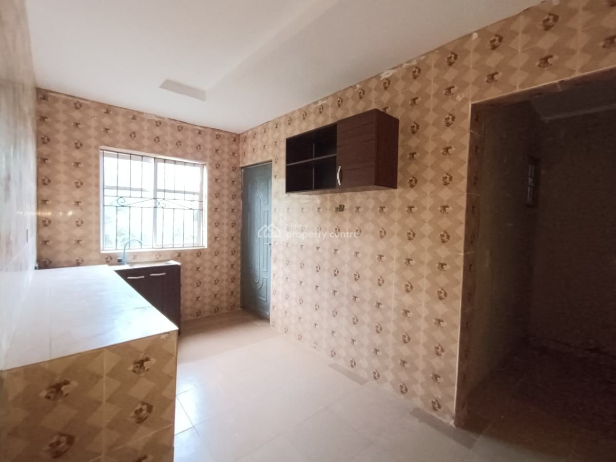 2 Bedroom Flat, Igbe Laara, Ikorodu, Lagos, Flat / Apartment for Rent