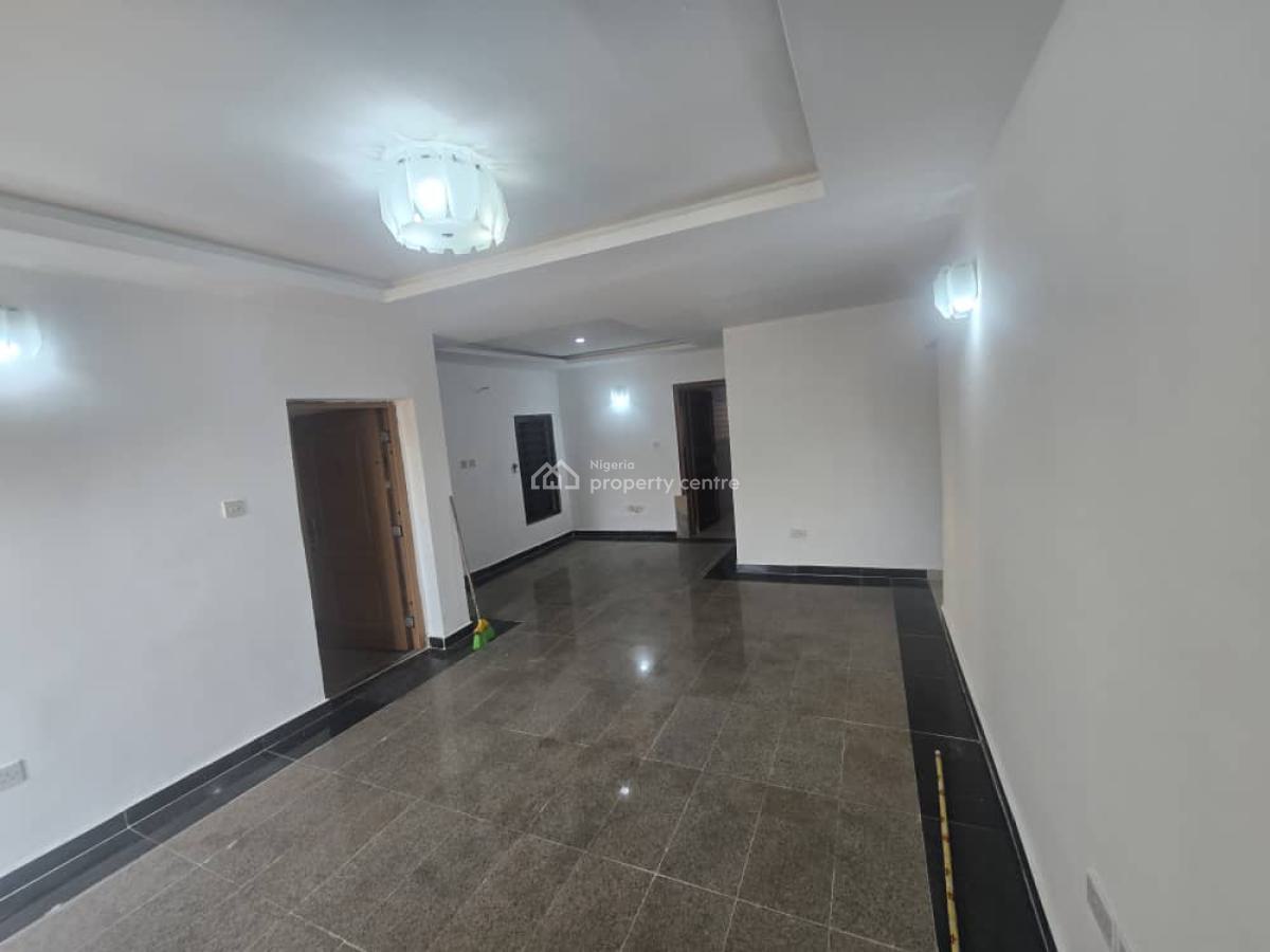 2-bedroom Apartment with Bq, Lekki Phase 1, Lekki, Lagos, Flat / Apartment for Rent
