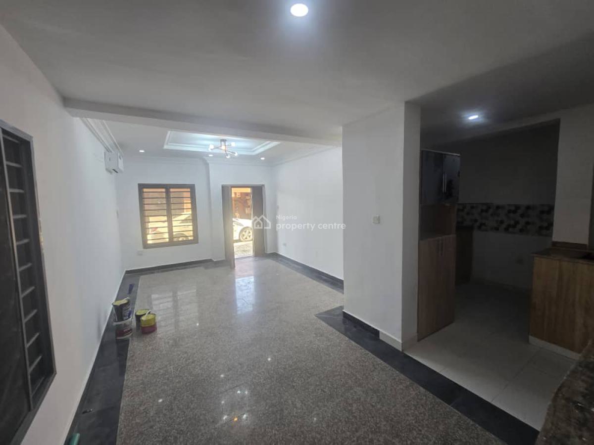 2-bedroom Apartment with Bq, Lekki Phase 1, Lekki, Lagos, Flat / Apartment for Rent