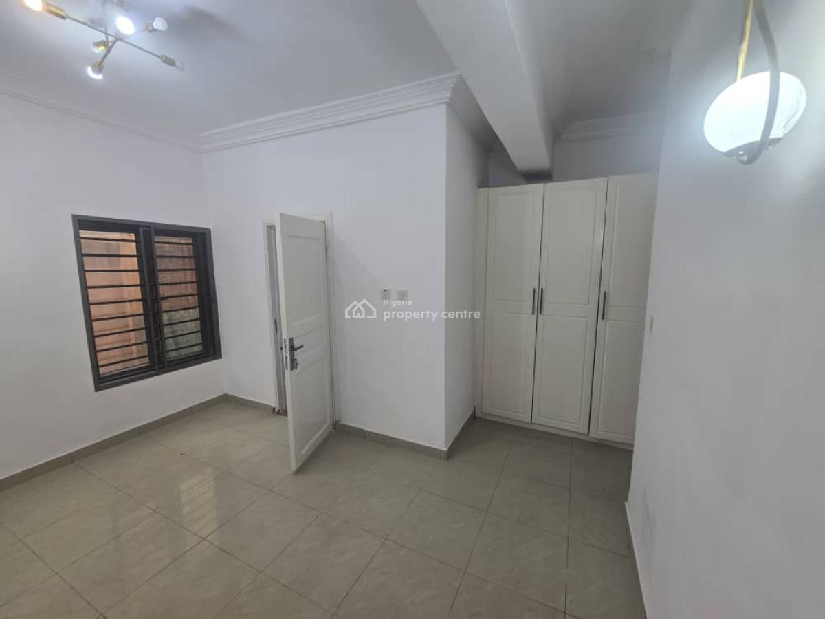 2-bedroom Apartment with Bq, Lekki Phase 1, Lekki, Lagos, Flat / Apartment for Rent