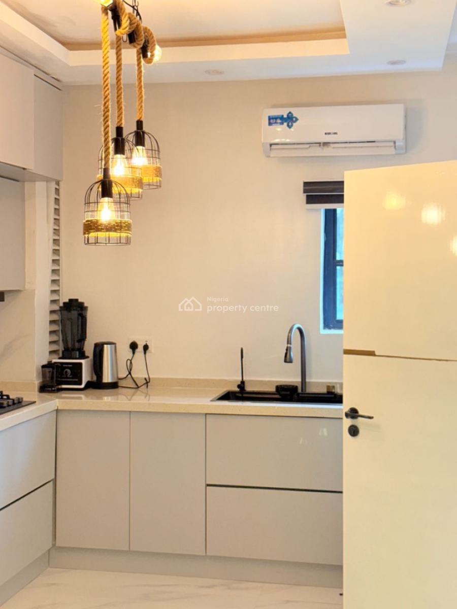 Luxury 1-bedroom Starlight Apartment! Alexa-powered, Fully Automated,, Lekki Phase 1, Lekki, Lagos, Flat / Apartment Short Let