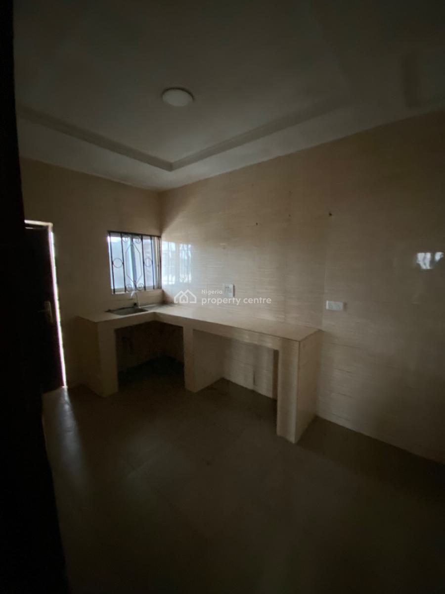 Well Maintained 2bedroom Flat 6months, Abijo Gra Labora, Sangotedo, Ajah, Lagos, Flat / Apartment for Rent