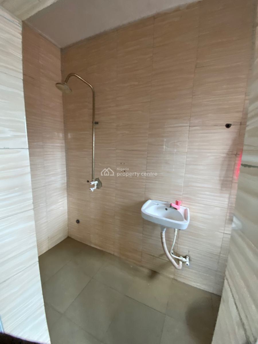 Well Maintained 2bedroom Flat 6months, Abijo Gra Labora, Sangotedo, Ajah, Lagos, Flat / Apartment for Rent