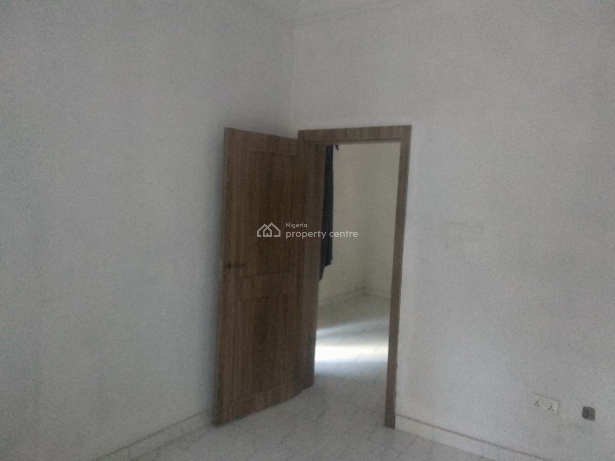 Spacious Luxury 1 Bedroom Flat with Excellent Features, Newtown Estate, Ogombo, Ajah, Lagos, Mini Flat (room and Parlour) for Rent