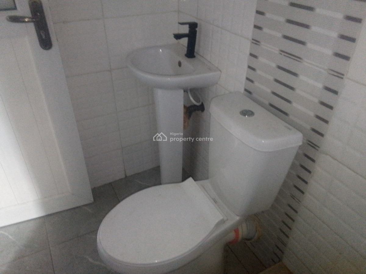 Spacious Luxury 1 Bedroom Flat with Excellent Features, Newtown Estate, Ogombo, Ajah, Lagos, Mini Flat (room and Parlour) for Rent