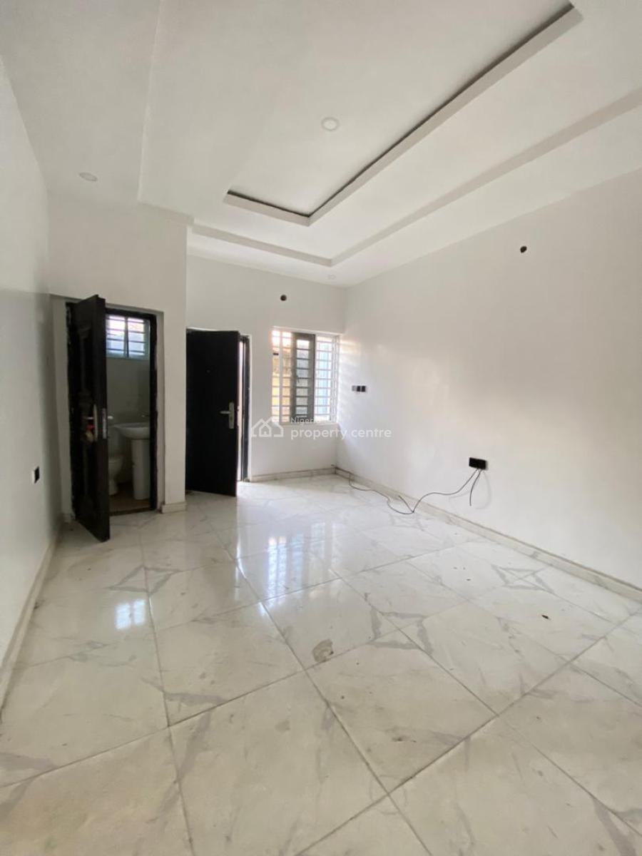 Homely and Spacious, Mobile Road, Ajah, Lagos, House for Sale