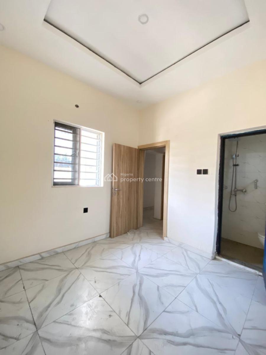 Homely and Spacious, Mobile Road, Ajah, Lagos, House for Sale