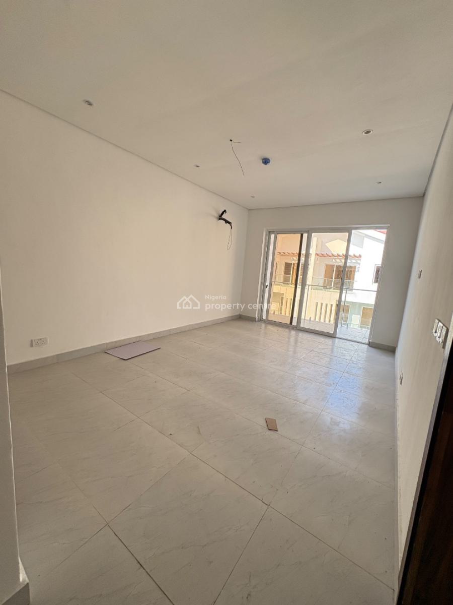 Luxurious 4-bedroom Semi-detached Duplex + Study & Bq  Secured Estate, Chevron, Lekki, Lagos, Semi-detached Duplex for Rent