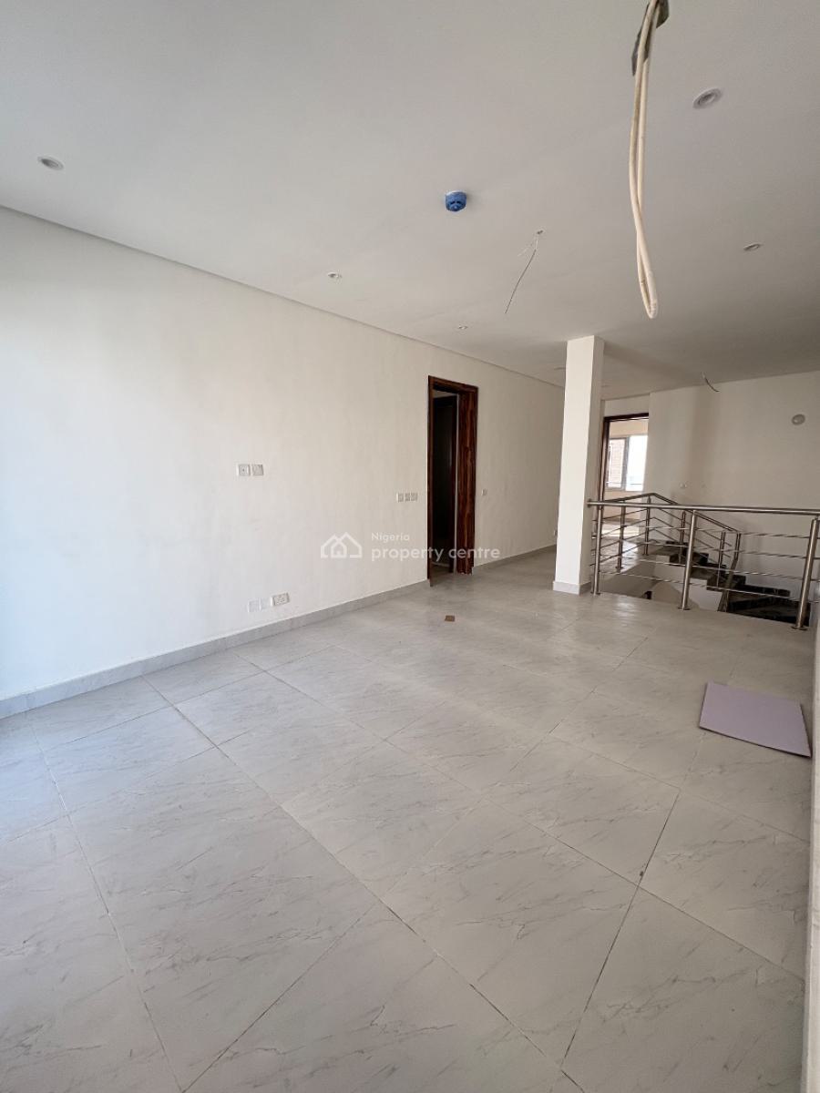 Luxurious 4-bedroom Semi-detached Duplex + Study & Bq  Secured Estate, Chevron, Lekki, Lagos, Semi-detached Duplex for Rent