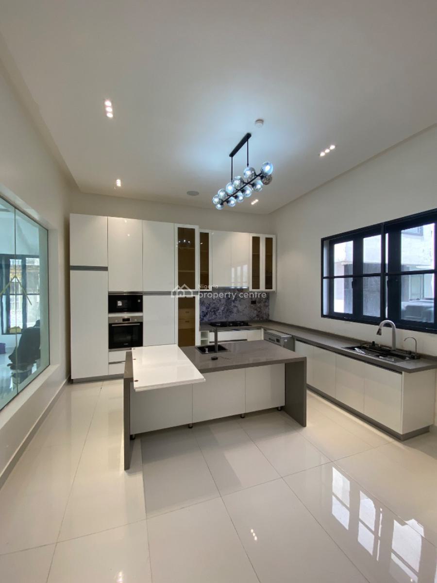 Lovely 5 Bed Mansion in a Secured Estate, Pinnock Beach, Osapa, Lekki, Lagos, Detached Duplex for Sale