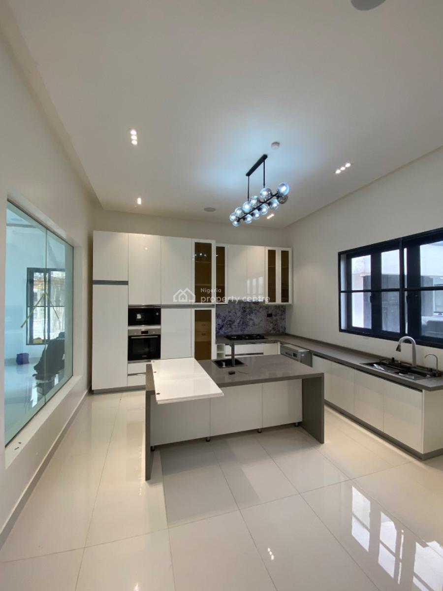 Lovely 5 Bed Mansion in a Secured Estate, Pinnock Beach, Osapa, Lekki, Lagos, Detached Duplex for Sale