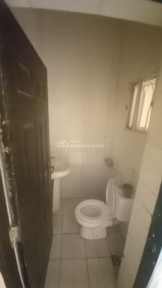 Tastefully Finished 2 Bedrooms Flat, Dawaki, Gwarinpa, Abuja, Flat / Apartment for Rent