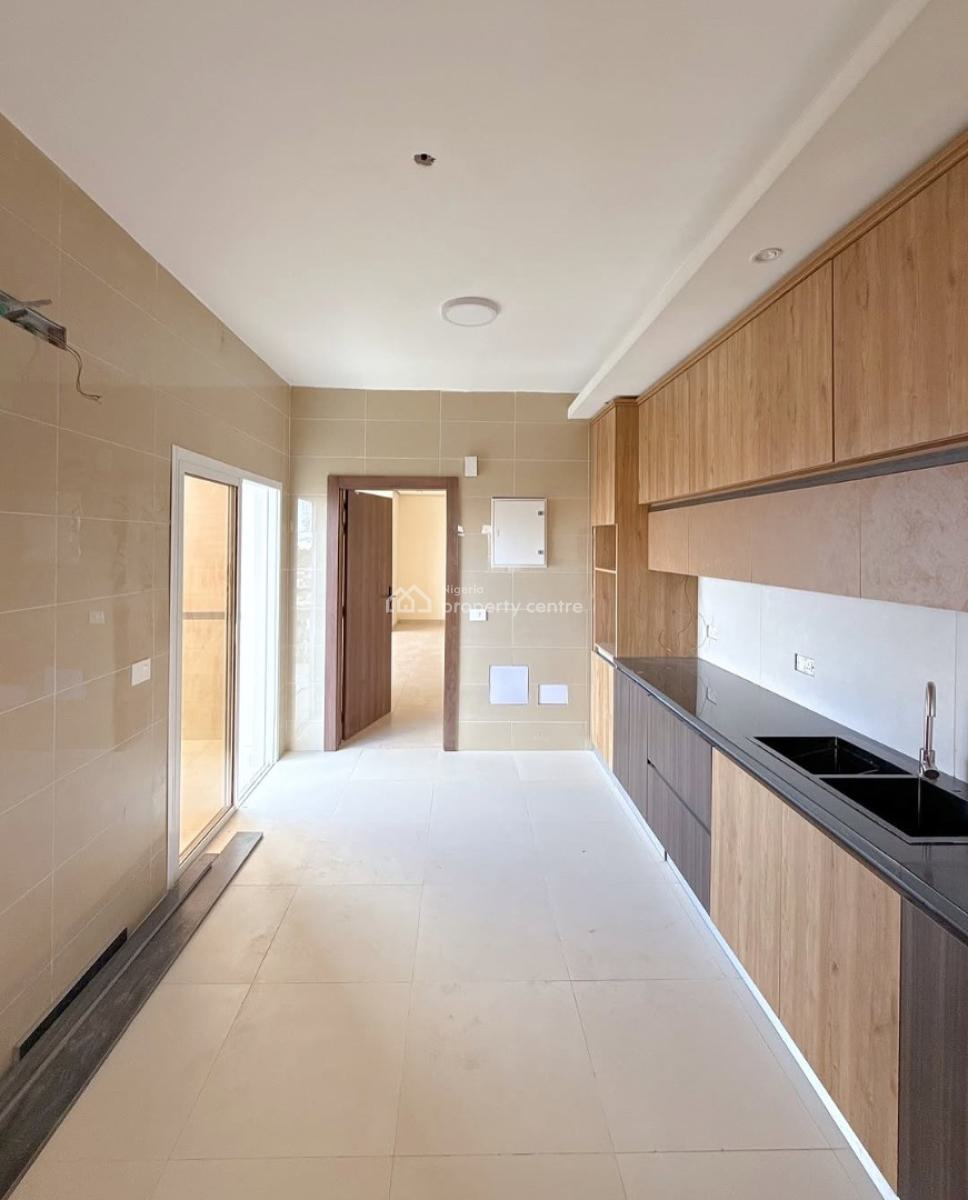 Elegant 4 Bedroom Penthouse with Excellent Facilities, Victoria Island (vi), Lagos, Flat / Apartment for Sale
