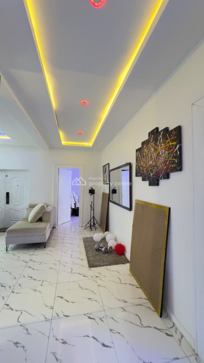 Xtra-spacious 3 Bedroom Flat, Off 3rd Ave Gwarinpa, Gwarinpa, Abuja, Flat / Apartment for Rent