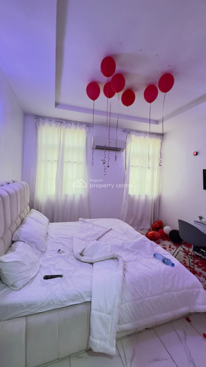 Xtra-spacious 3 Bedroom Flat, Off 3rd Ave Gwarinpa, Gwarinpa, Abuja, Flat / Apartment for Rent