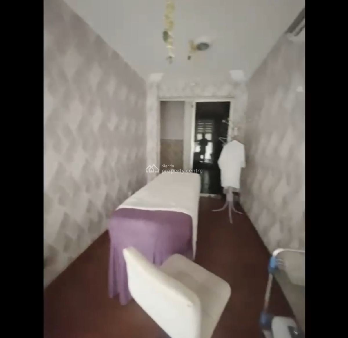 Clean Office Salon Space Furnished Ac, Tarred Road, By Arab, Utako, Abuja, Office Space for Rent