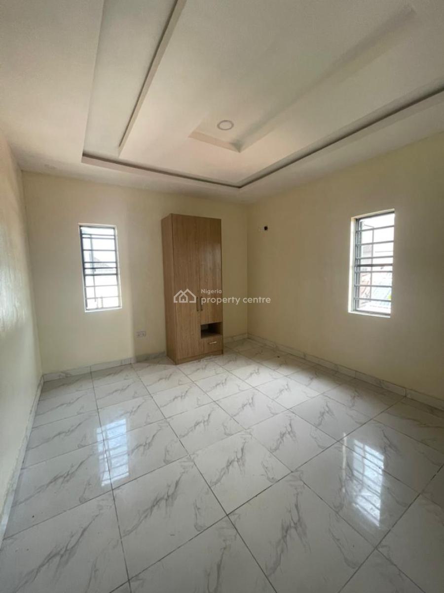 a Brand New 3 Bedroom Flat, Osapa, Lekki, Lagos, Flat / Apartment for Rent