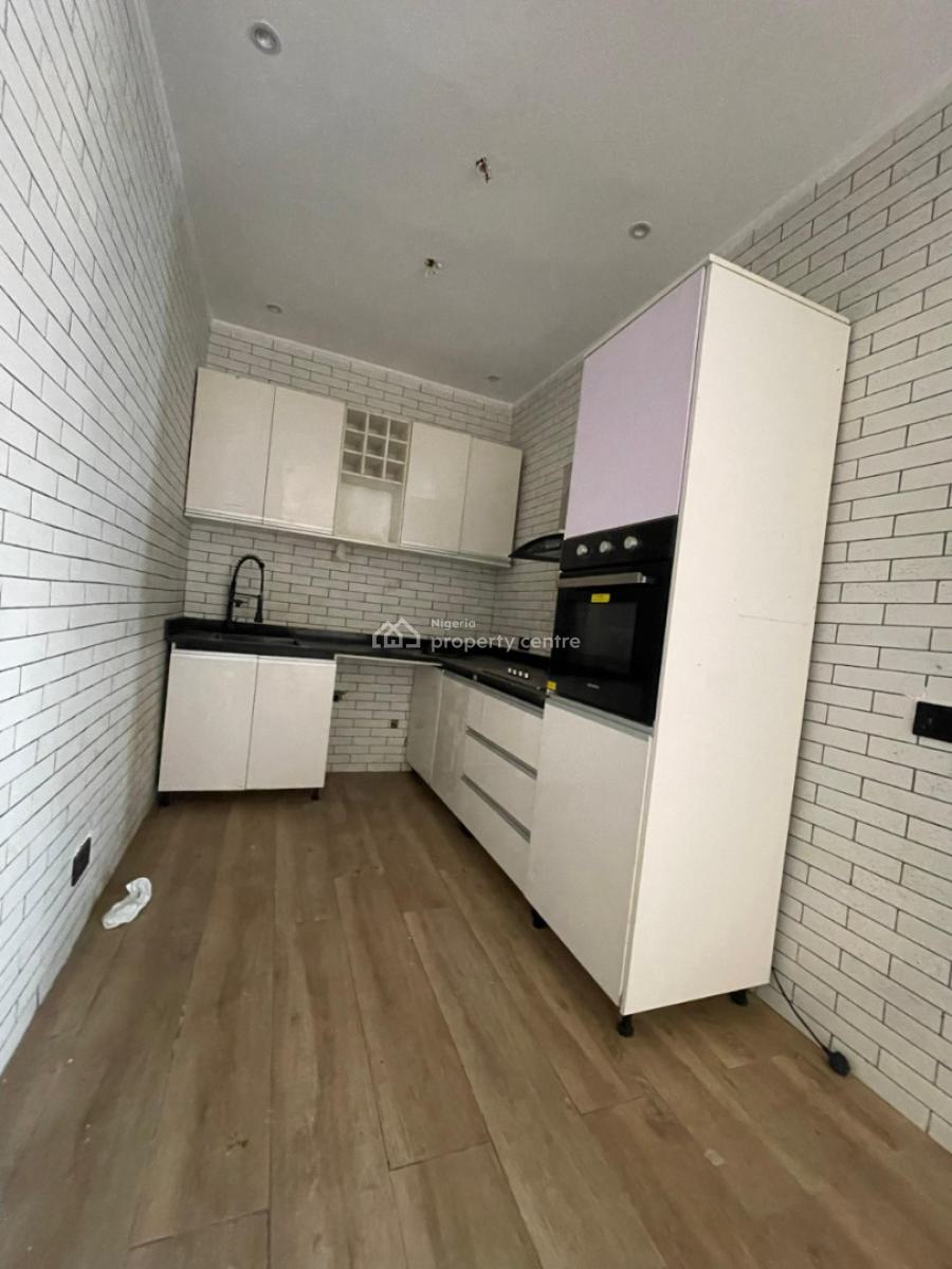 Spacious 3 Bedroom Flat, Phase 2, Osborne, Ikoyi, Lagos, Flat / Apartment for Sale
