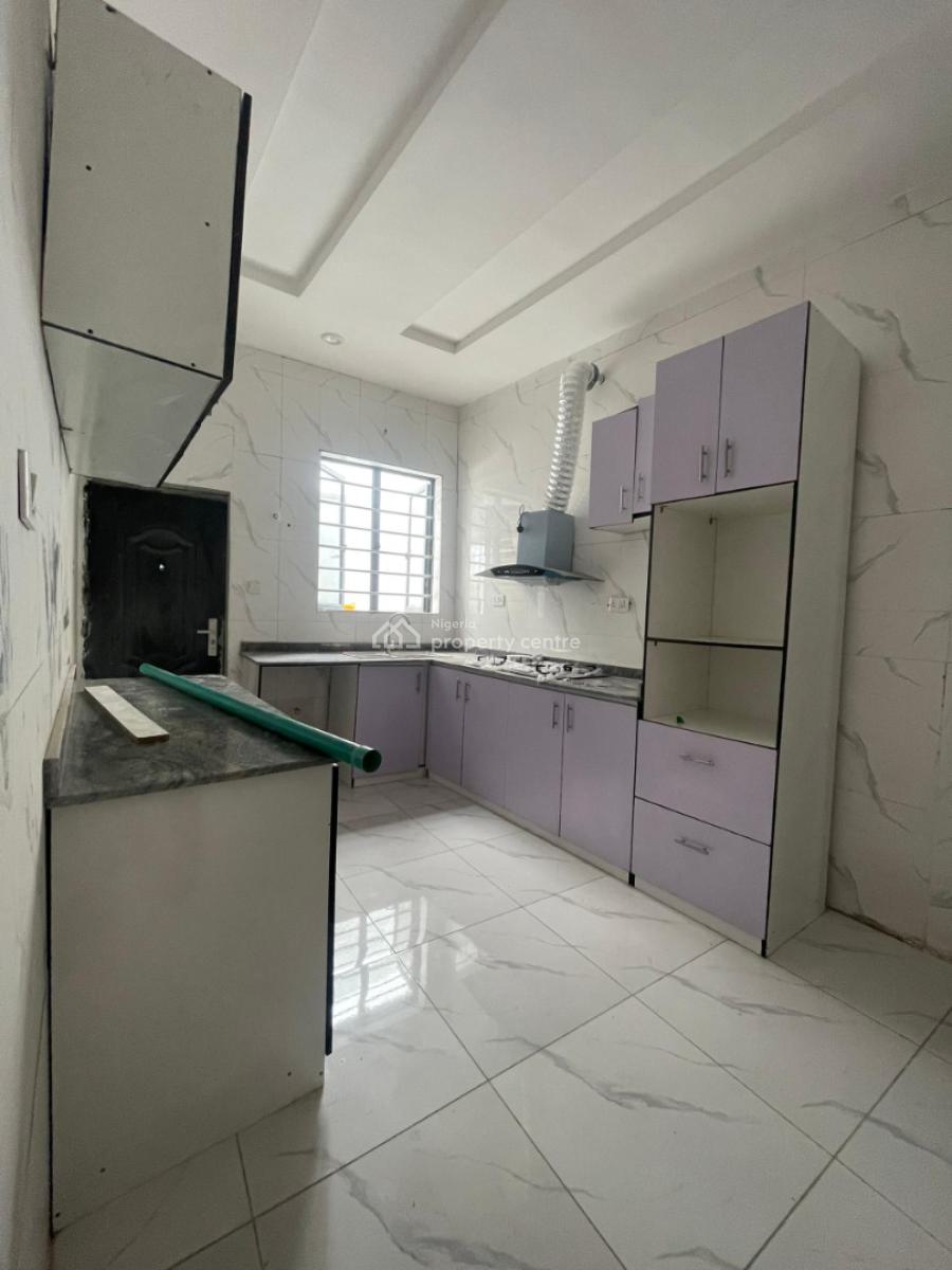 Luxurious 4 Bedroom Terrace, General Paint, Alasia, Ajah, Lagos, Terraced Duplex for Rent
