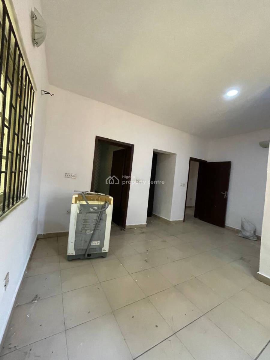 Discover Modern Living in Our 2 Bedroom Ensuite, Orchid Road, Lekki, Lagos, Flat / Apartment for Rent