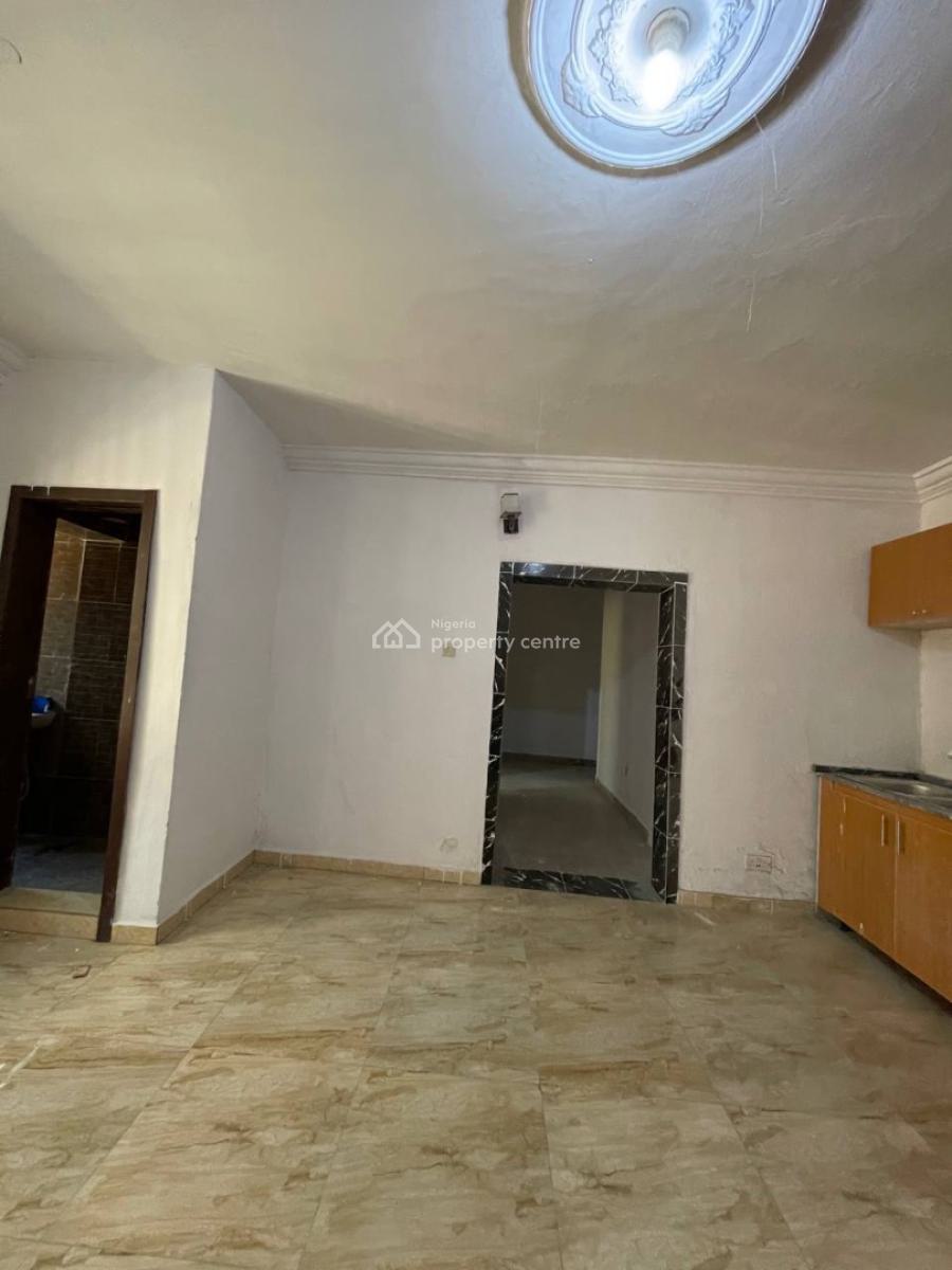 Discover Modern Living in Our 2 Bedroom Ensuite, Orchid Road, Lekki, Lagos, Flat / Apartment for Rent