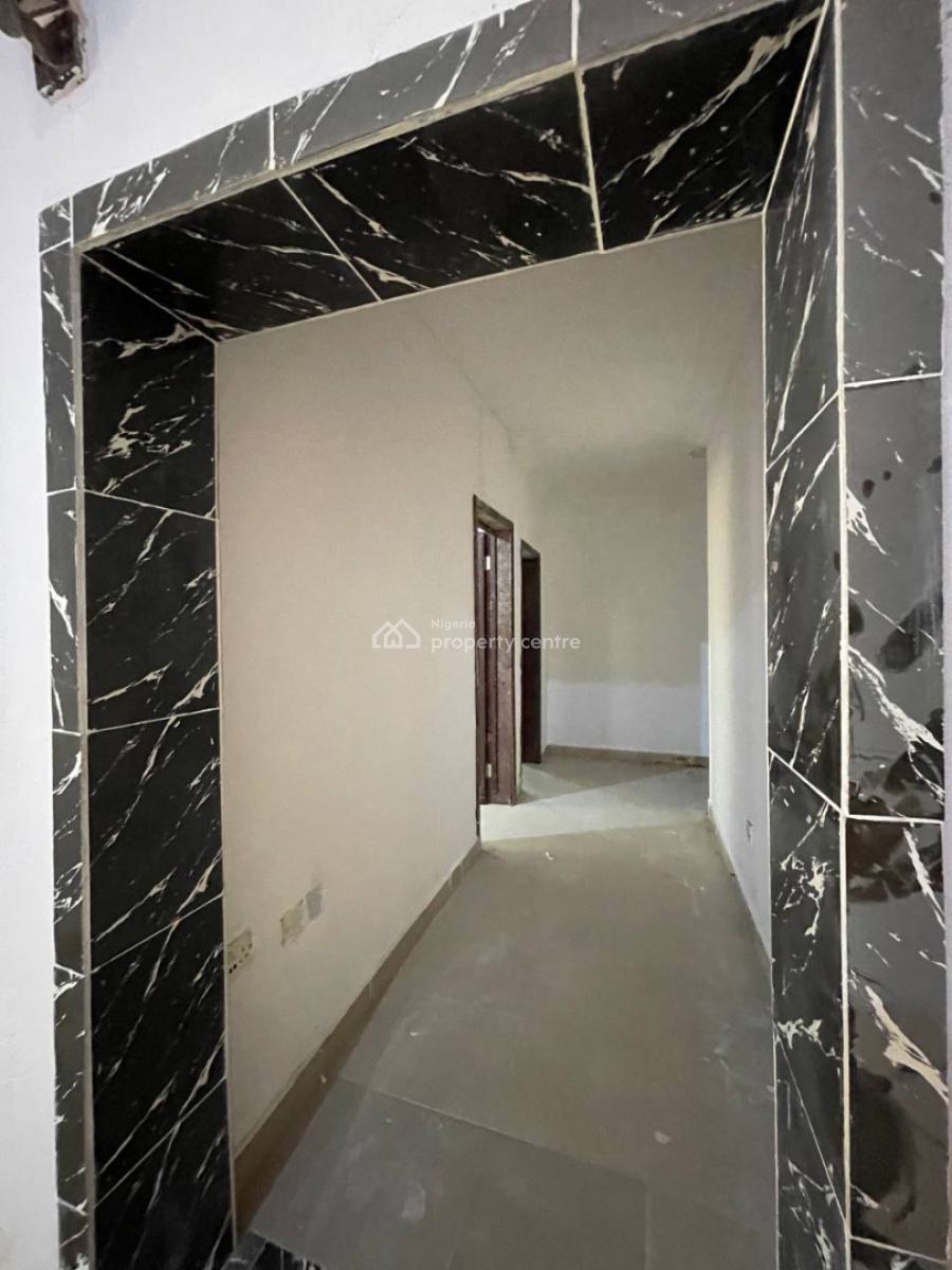 Discover Modern Living in Our 2 Bedroom Ensuite, Orchid Road, Lekki, Lagos, Flat / Apartment for Rent