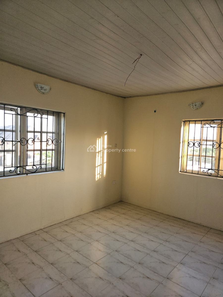 Sharp and Spacious Three Bedrooms Apartment in a Good Area, Badore, Ajah, Lagos, Flat / Apartment for Rent