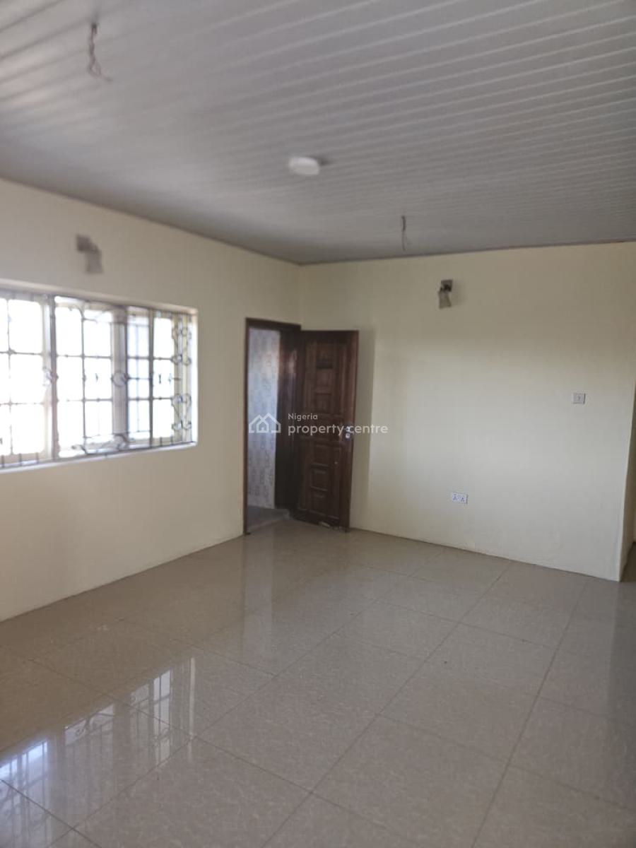 Sharp and Spacious Three Bedrooms Apartment in a Good Area, Badore, Ajah, Lagos, Flat / Apartment for Rent
