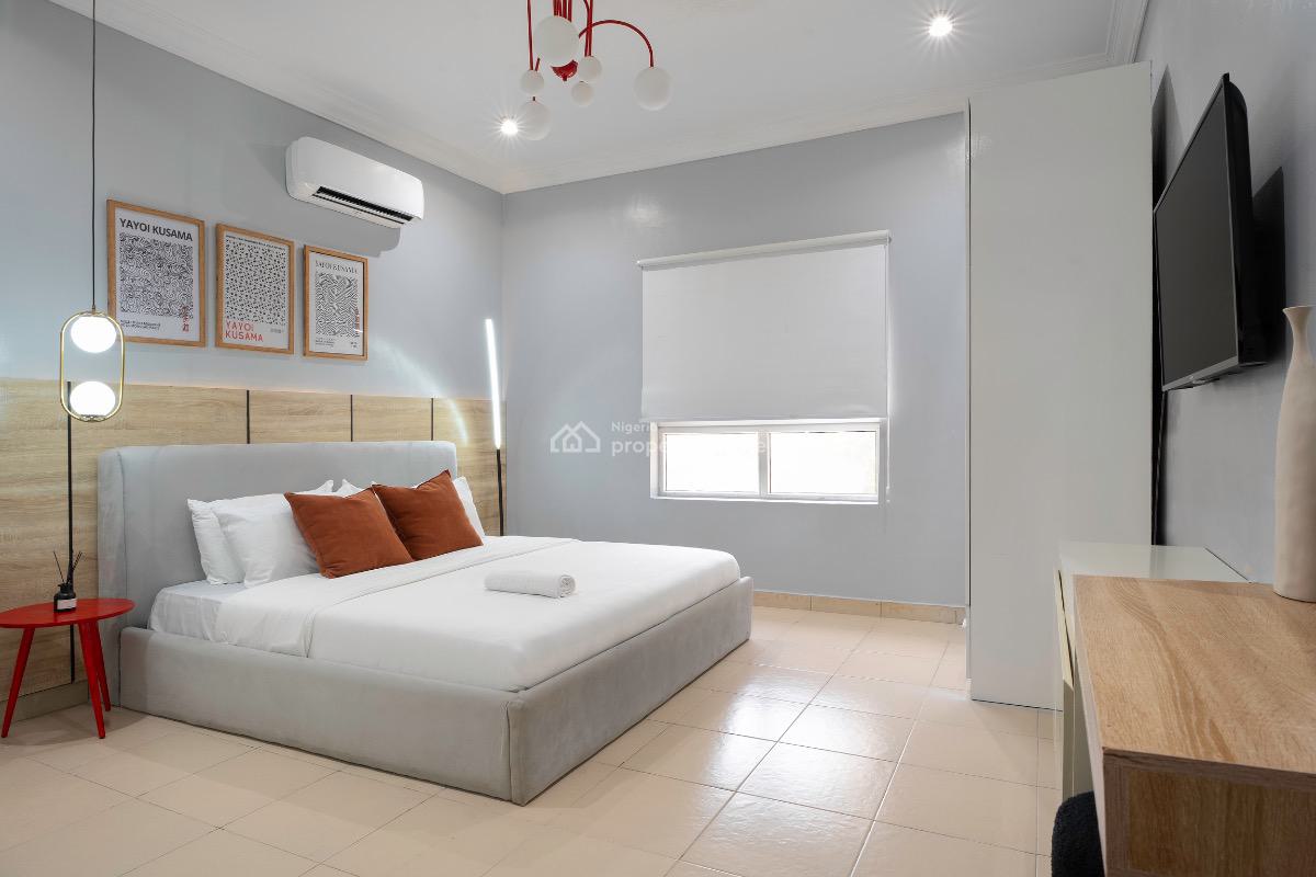 a Very Clean and Nicely Furnished 3 Bedroom Flat in Osapa London Lekki, Cadogan Estate, Osapa, Lekki, Lagos, Flat / Apartment Short Let